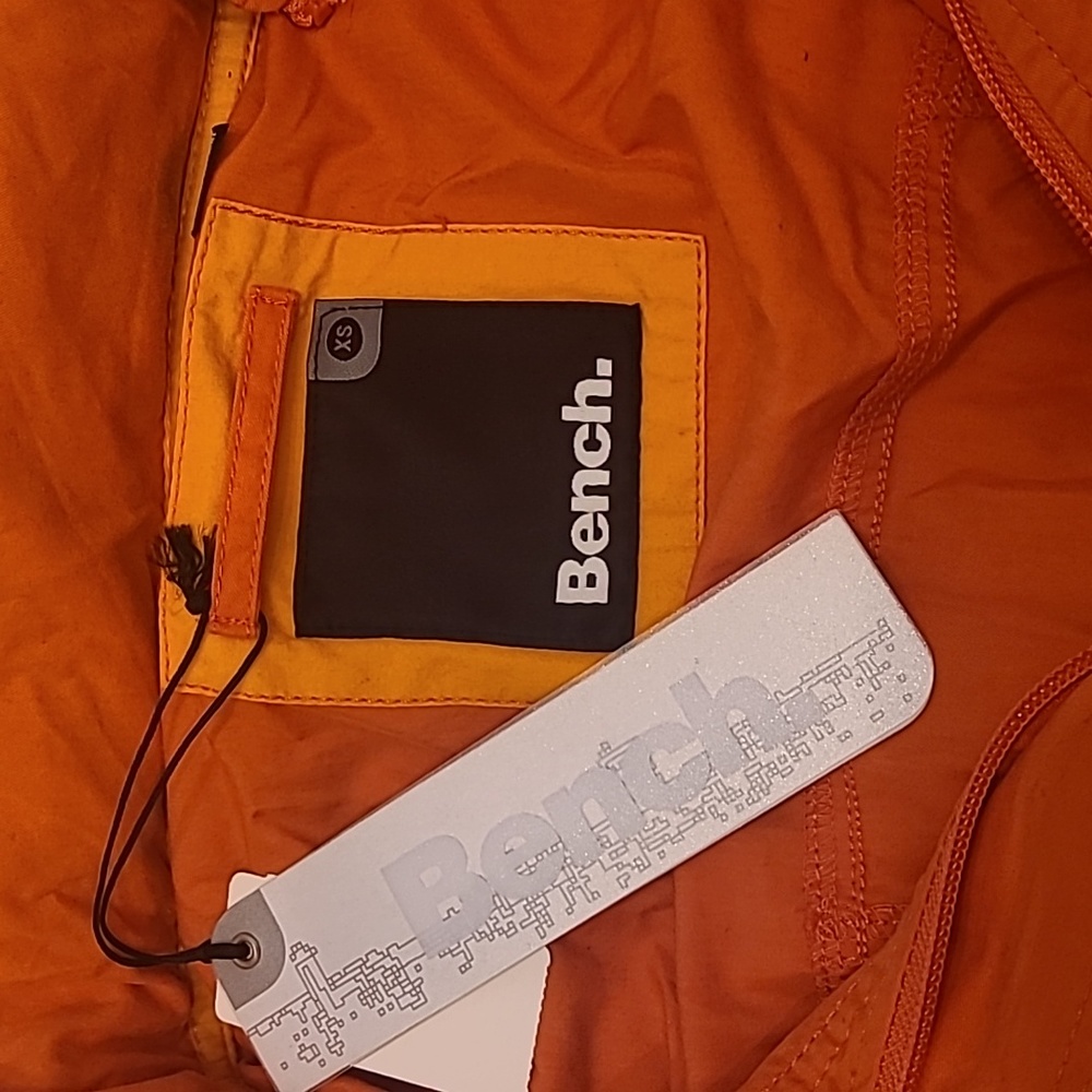 Bench Hoodie - Picture 5 of 5